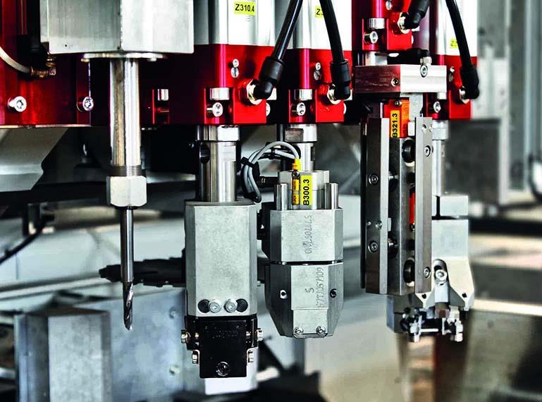Machines and plants for window construction