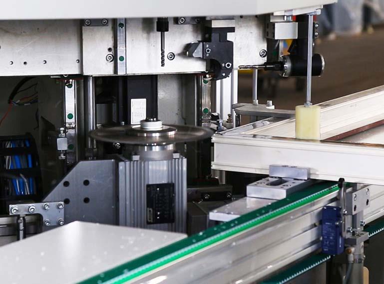 Corner Cleaning Machines for PVC Window and Door Manufacturing